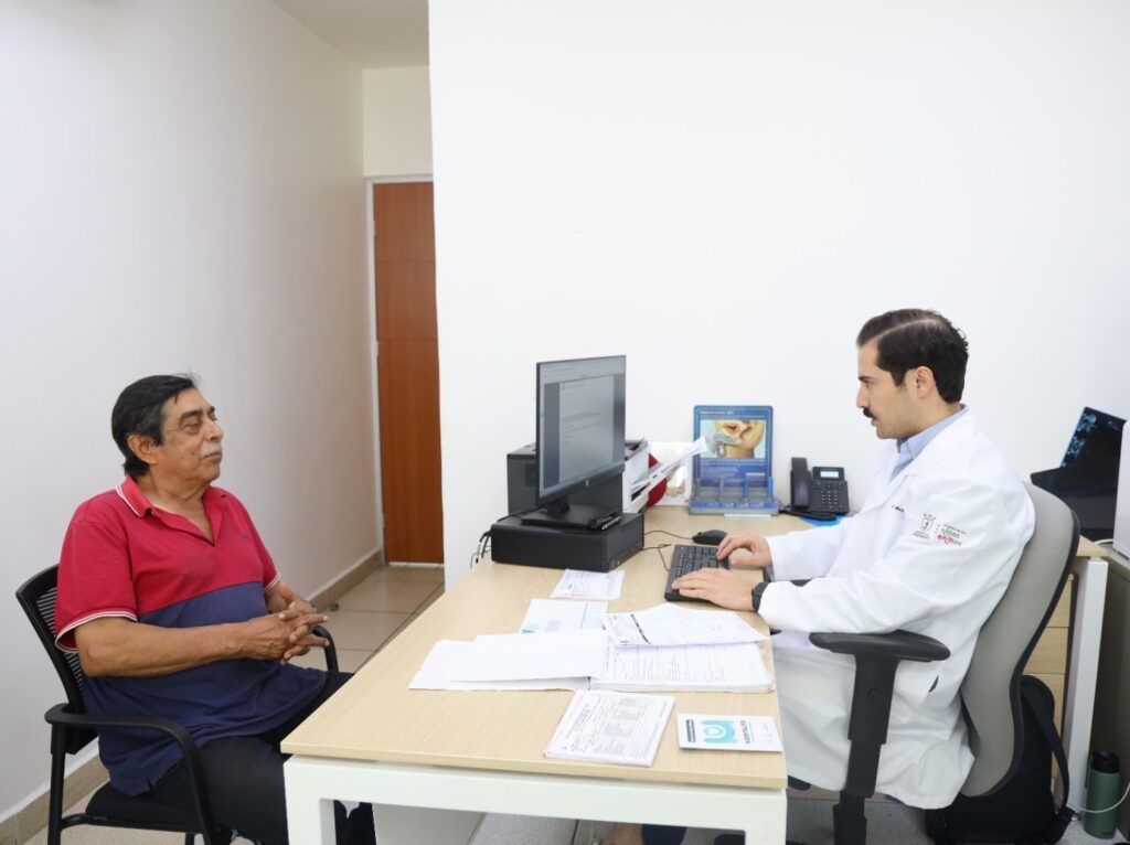 Salud Zapopan ofrece chequeos médicos y dentales para celebrar el Día del Padre