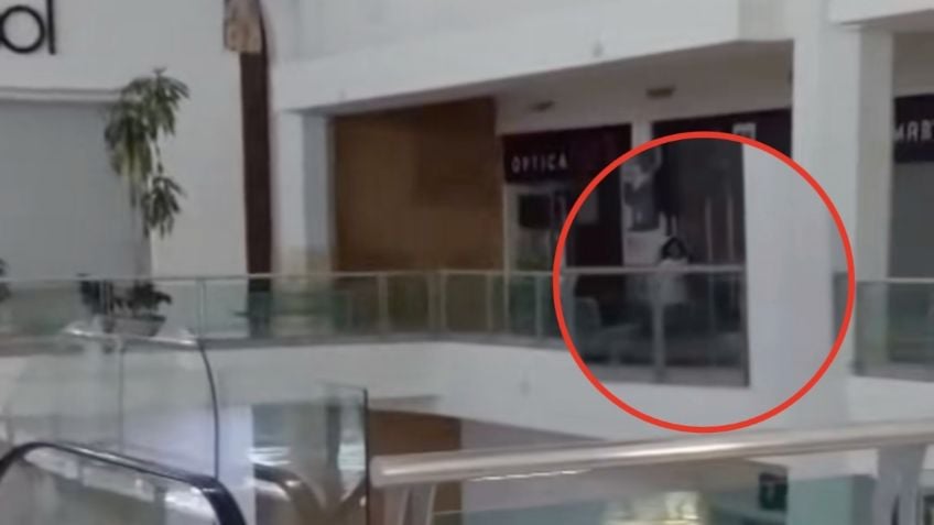 VIDEO: Niña fantasma aparece en un centro comercial y aterra a trabajadores