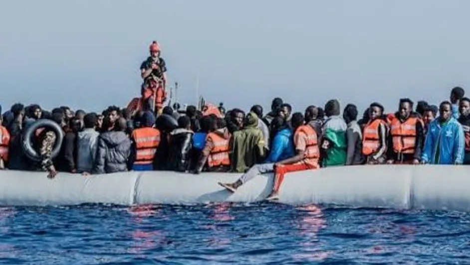 Naufragio frente a Libia deja 51 migrantes muertos o desaparecidos en el Mediterráneo
