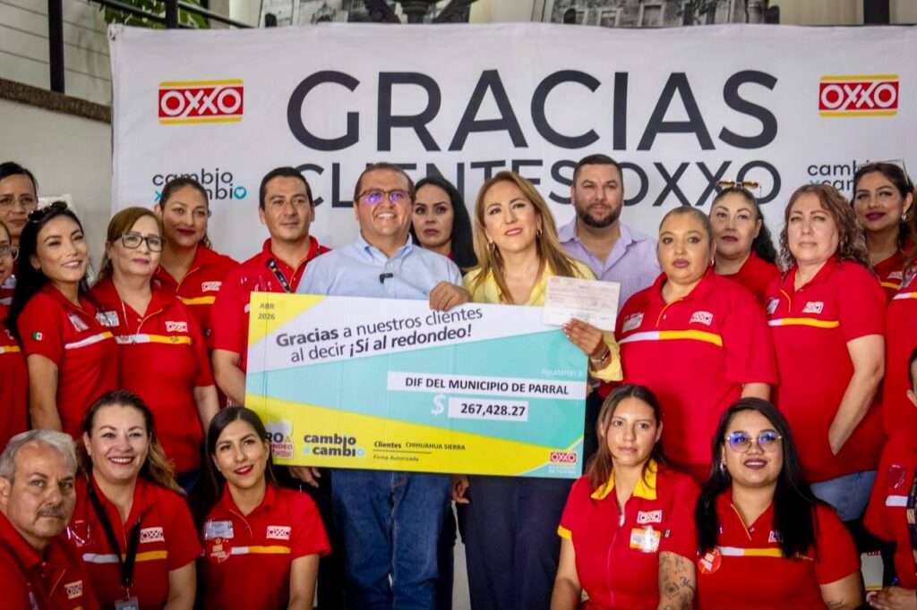 OXXO entrega más de 267 mil pesos al DIF Municipal de Parral para fortalecer servicios de rehabilitación