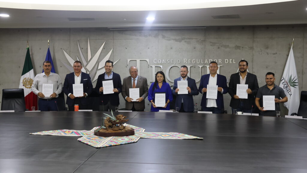 Ruta del Tequila refuerza estrategia turística rumbo al Mundial 2026 con alianza entre municipios y el CRT