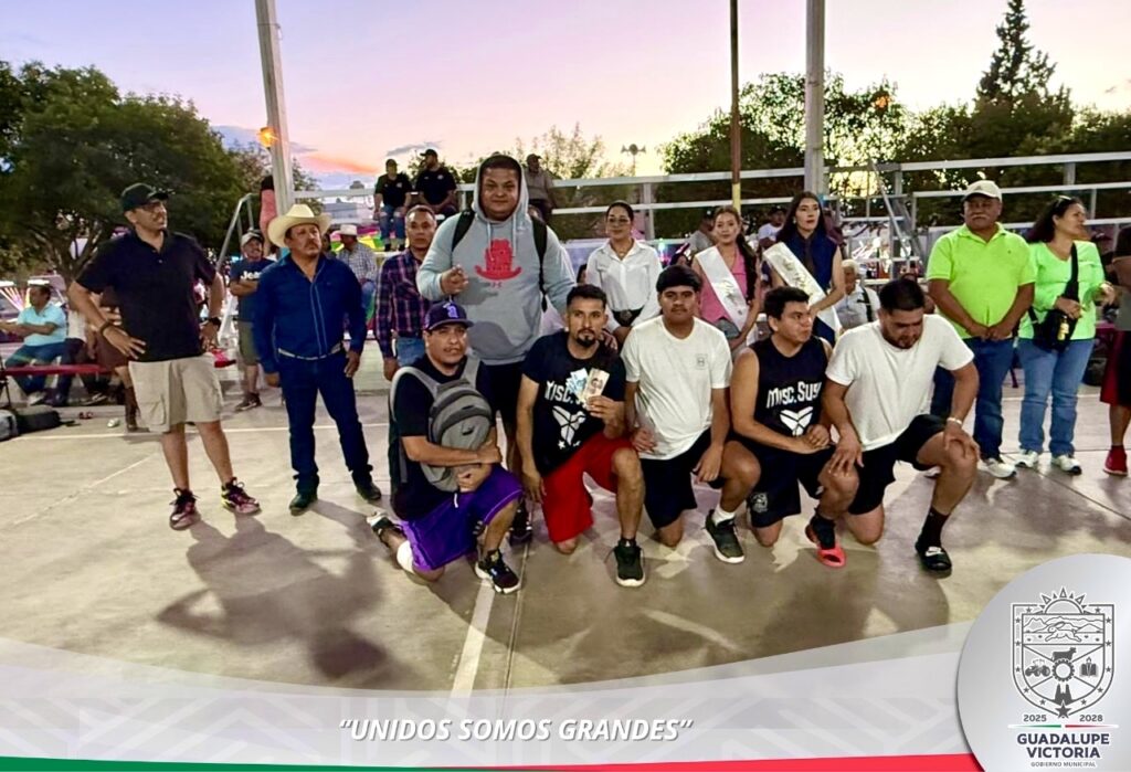 Concluye Torneo de Feria de Basquetbol en Antonio Amaro con ceremonia de premiación