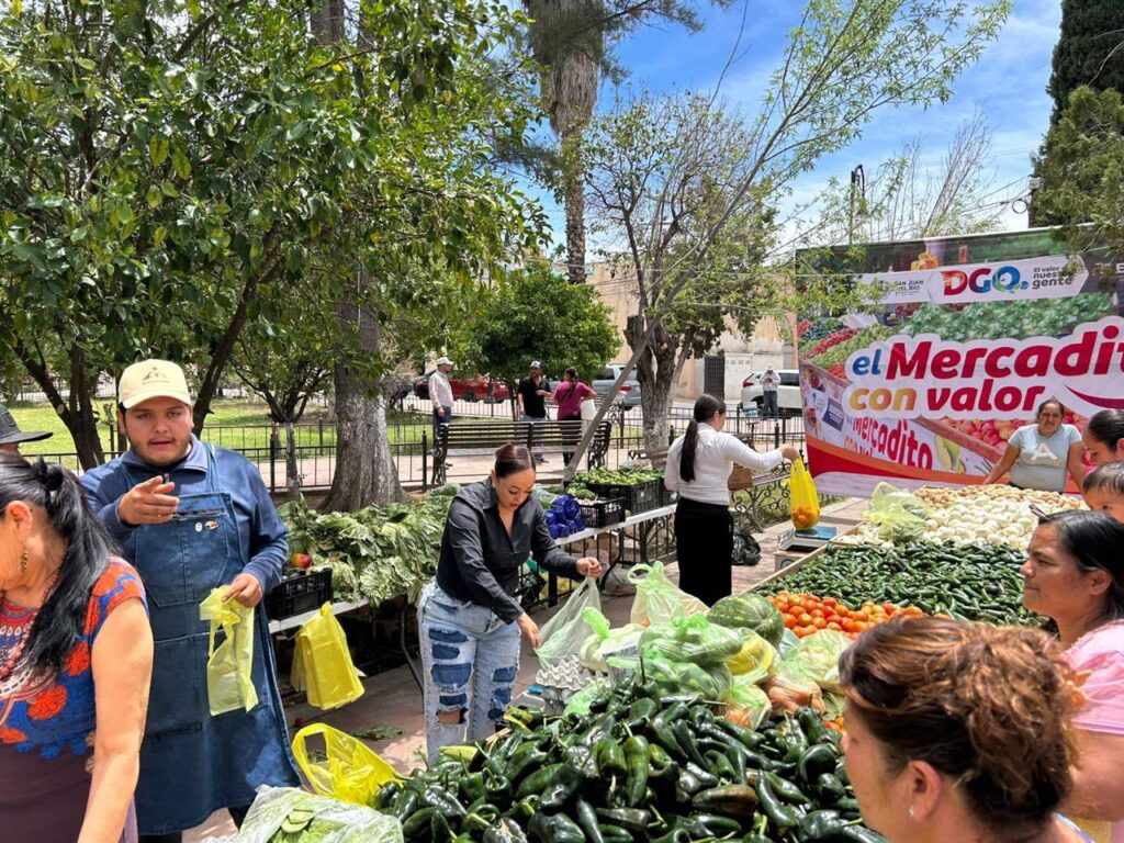 Mercadito con Valor fortalece la economía familiar con productos accesibles