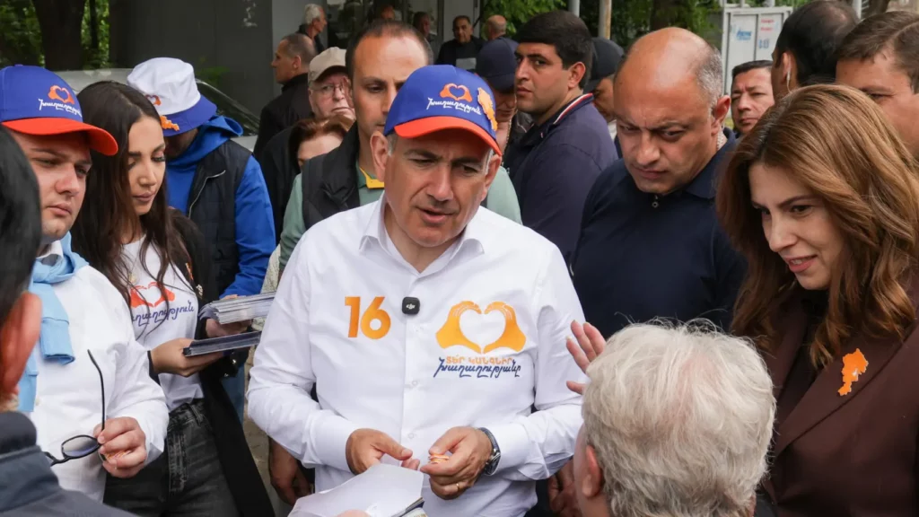 Partido de primer ministro de Armenia gana elecciones legislativas