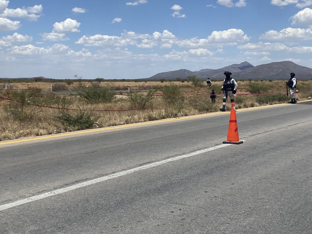 Identifican a pareja localizada sin vida en la carretera Parral–Jiménez