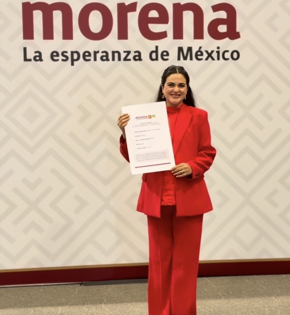 Andrea Chávez se registra para buscar la gubernatura de Chihuahua