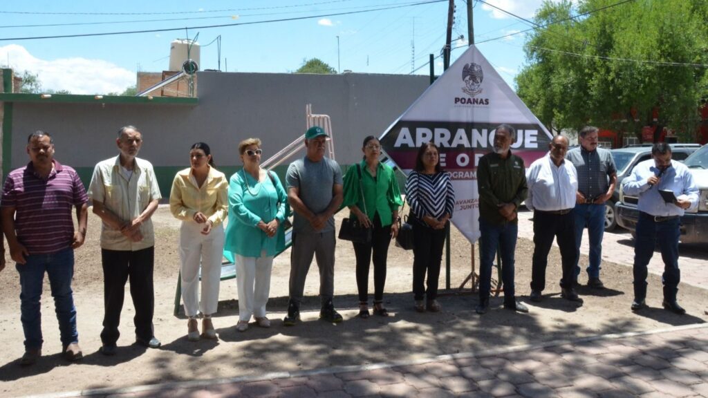 Arranca obra de remodelación en el área de juegos de la plaza de El Refugio