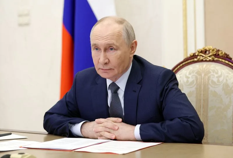 Putin reconoce escasez de combustible y analiza frenar exportaciones de diésel