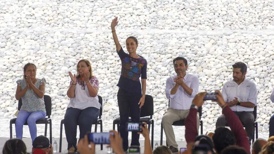 Sheinbaum defiende el legado de AMLO y la justicia en México
