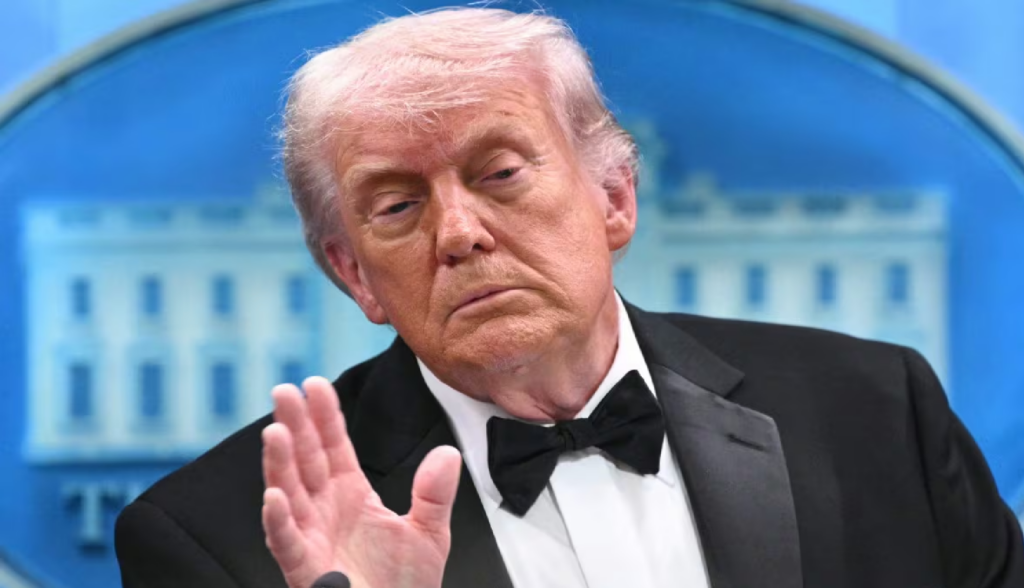 Trump anuncia misión “confidencial” que habría desbloqueado el estrecho de Ormuz