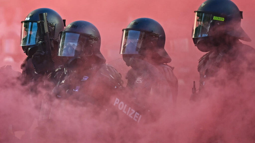 Protestas contra la cumbre del G7 terminan en violentos enfrentamientos en Ginebra