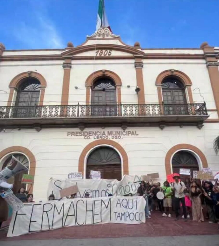 Protestan contra Fermachem; gobierno defiende proyecto