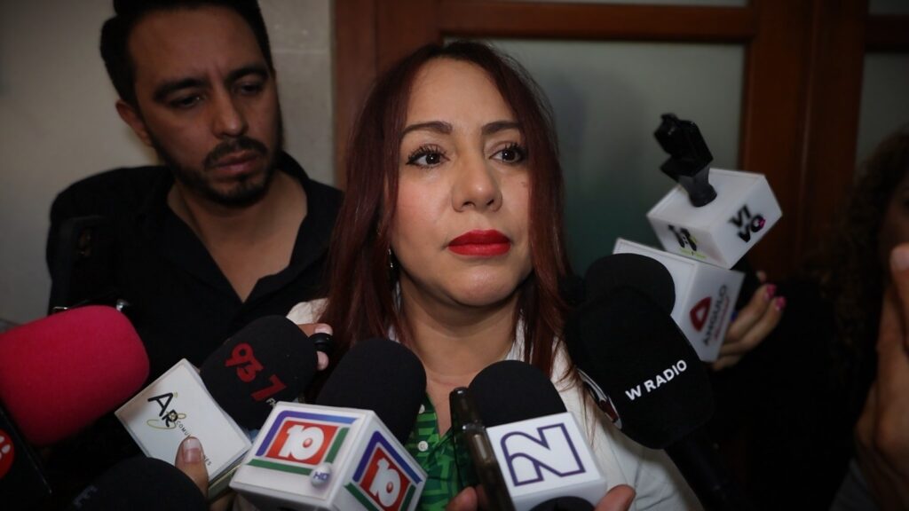 Sandra Amaya pide investigar si existen más patrullas clonadas en Durango