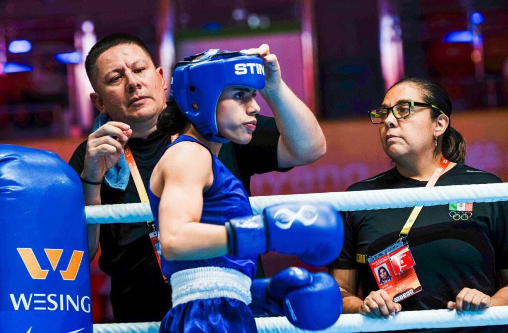 Valeria Amparán debuta con victoria en la Copa Mundial de Boxeo en China