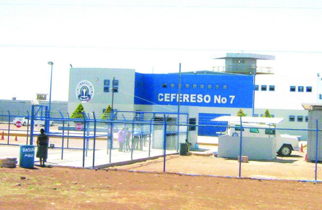 Al salir del Cefereso número 7 lo detiene la PID y lo ingresa al Cereso numero uno