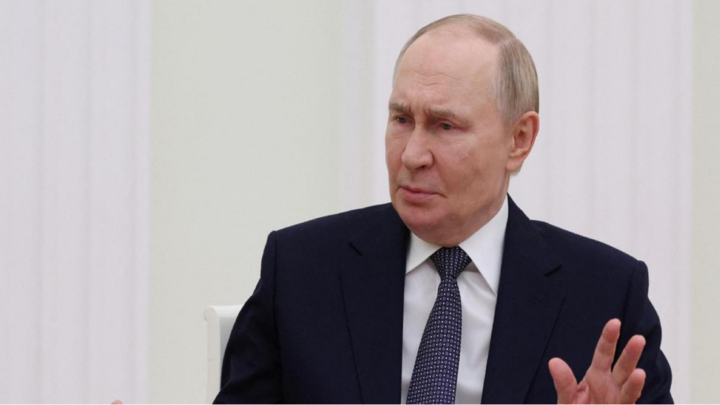 Putin acusa a la OTAN de prepararse para una guerra contra Rusia