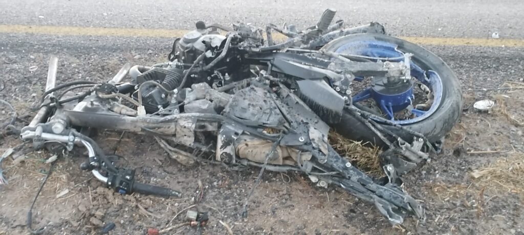 Motociclista pierde la vida en la madrugada; al parecer lo pasaron varios vehículos