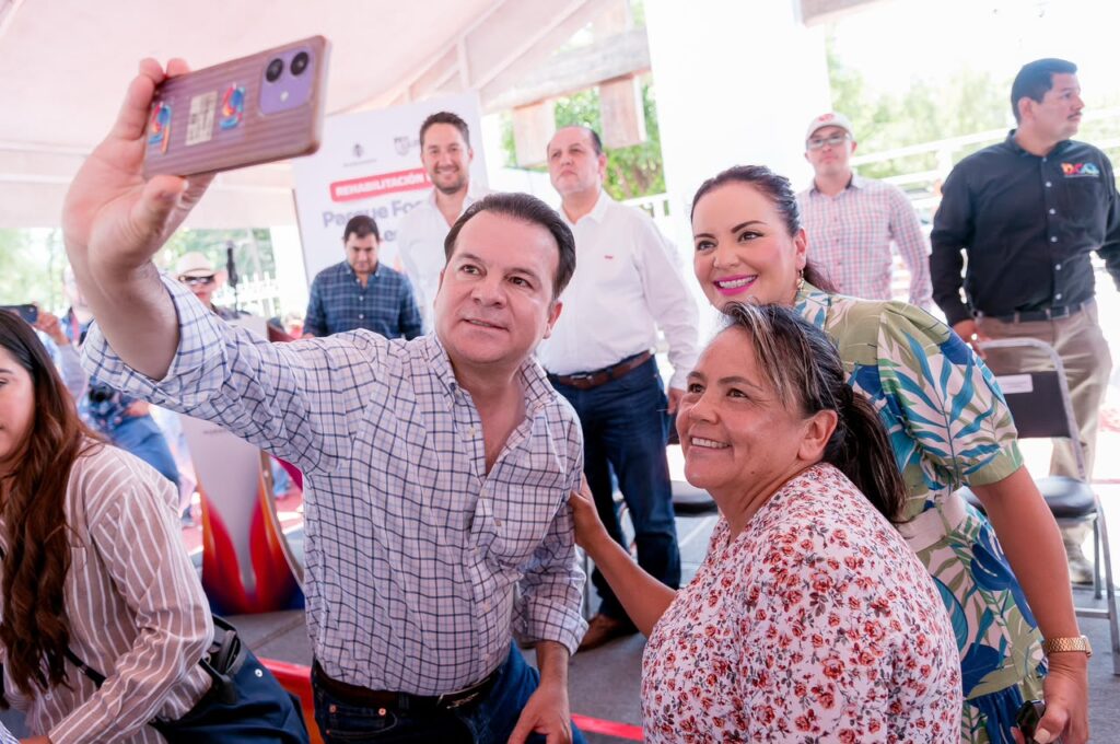 Familias celebran rehabilitación del Parque Forestal de Lerdo y su reforestación
