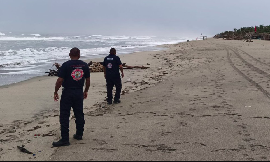 Activan alerta amarilla en Acapulco por tormenta Dos-E