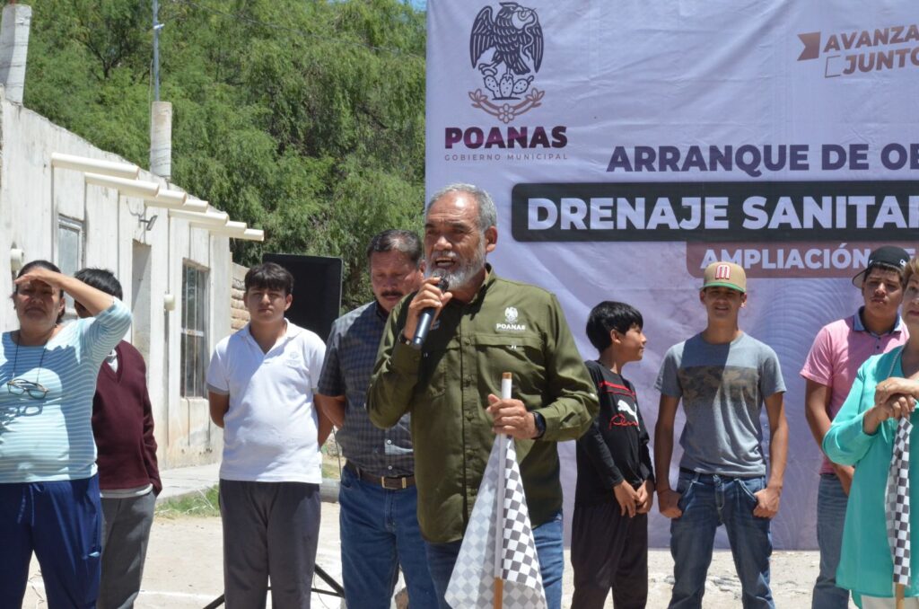 Inicia obra de drenaje sanitario y ampliación de red en la comunidad 18 de Agosto
