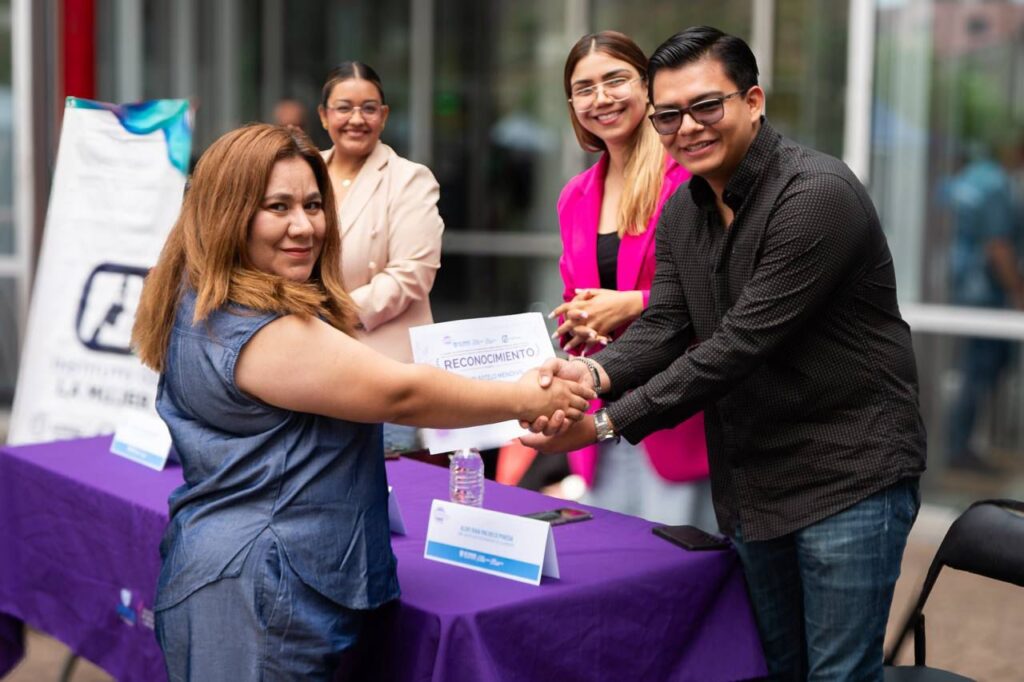 Inauguran Expo Femprende para impulsar el talento y emprendimiento de las mujeres