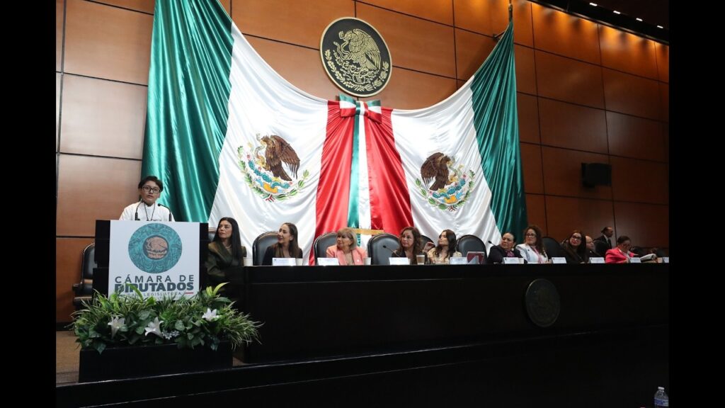 Niña de Sinaloa exige vivir sin miedo en Parlamento Infantil 2026
