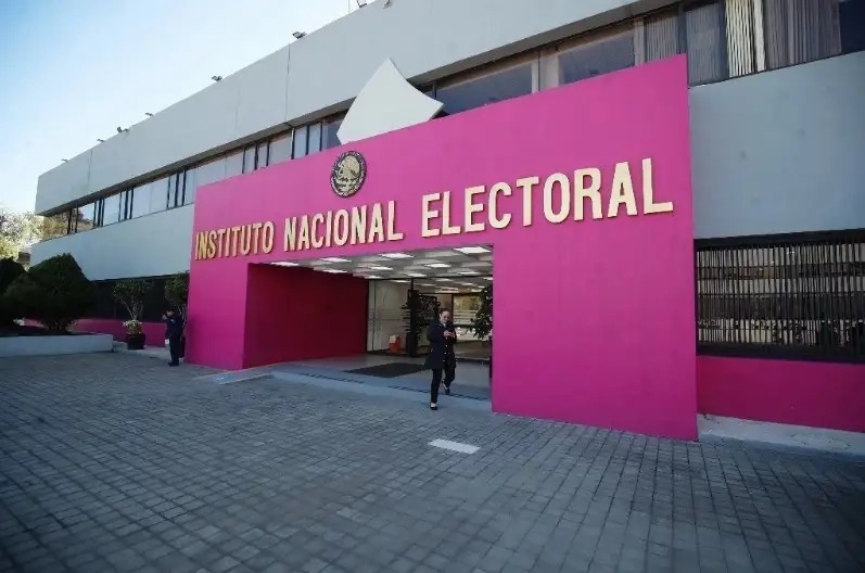 INE aclara requisitos para crear un partido político y advierte sobre fiscalización obligatoria