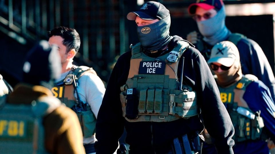 Juez federal bloquea arrestos de ICE en tribunales migratorios de todo Estados Unidos