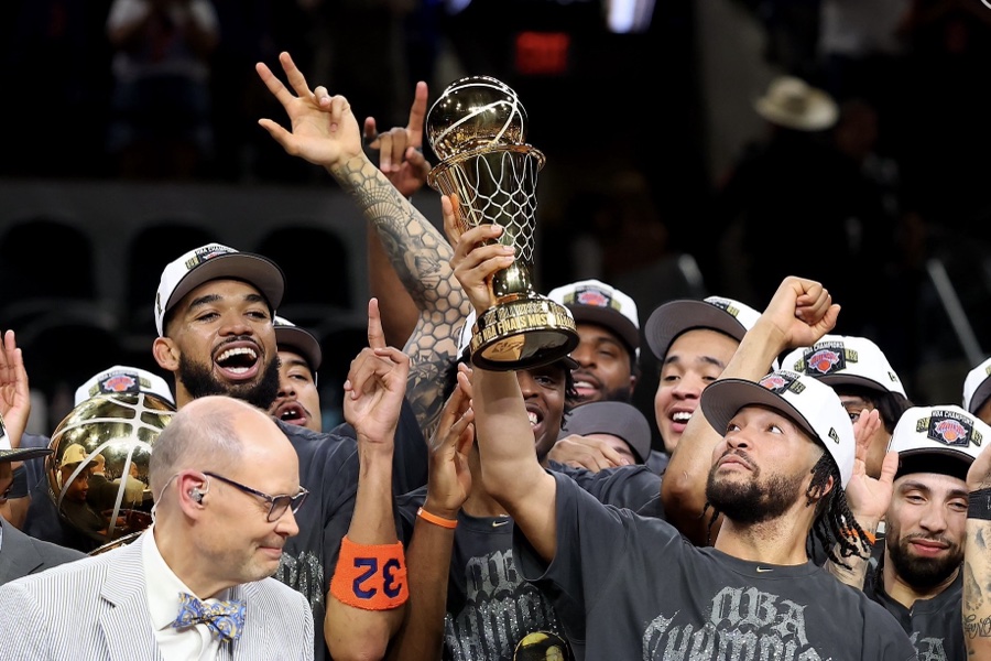Knicks ganan su primer título de NBA desde 1973; vencen a Spurs en quinto juego de serie final