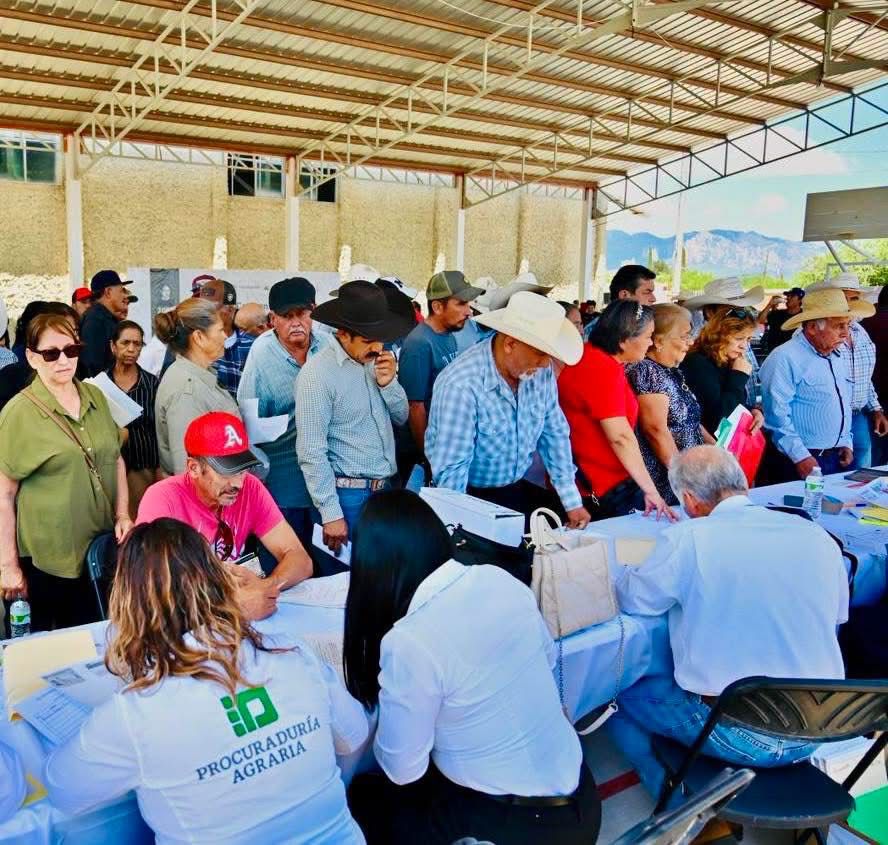 Entregan 334 títulos de propiedad a mujeres de tres municipios del noroeste
