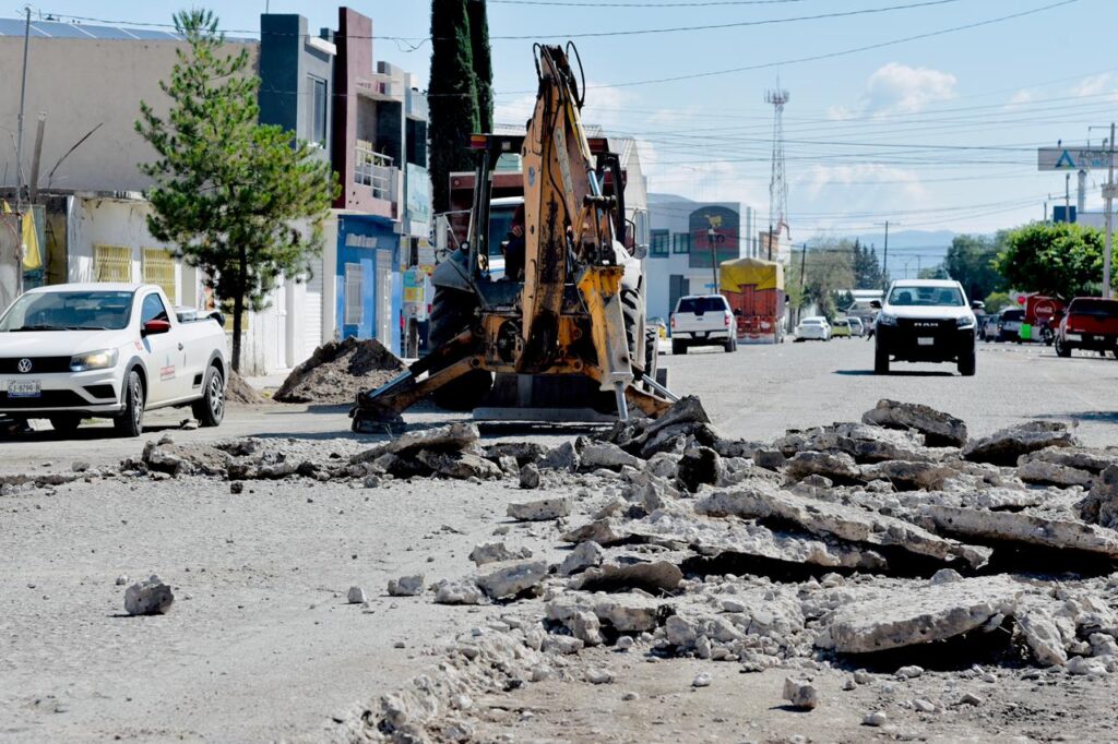 Inicia rehabilitación de la calle Miguel Hidalgo para mejorar la movilidad en Nuevo Ideal