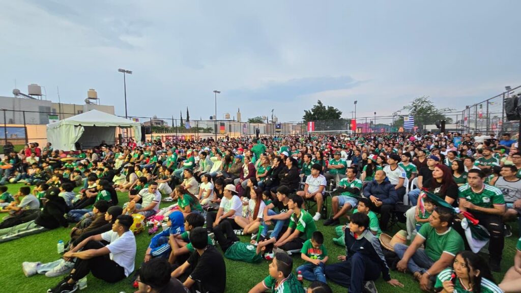 Con saldo blanco, Tlaquepaque reúne a cerca de 30 mil personas durante transmisiones del Mundial