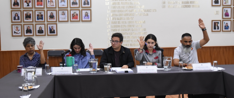 Aprueban reforma a Ley de Personas Desaparecidas y piden fortalecer atención a familias en el IJCF