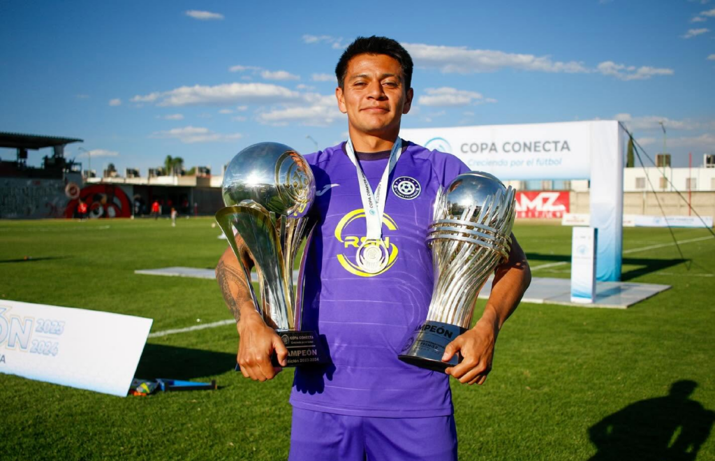 Carlos Siqueiros regresa a Alacranes de Durango para el Apertura 2026