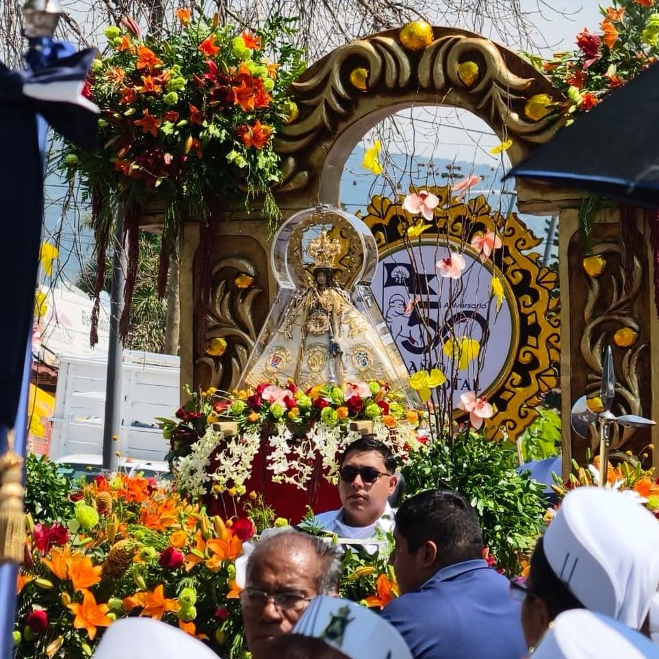 Más de 12 mil fieles participan en la LXXI Visita de la Virgen de Zapopan al Lago de Chapala