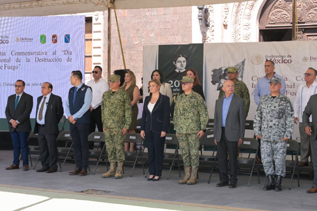 Maru Campos participa en acto conmemorativo por el Día Internacional de la Destrucción de Armas de Fuego en Ciudad Juárez