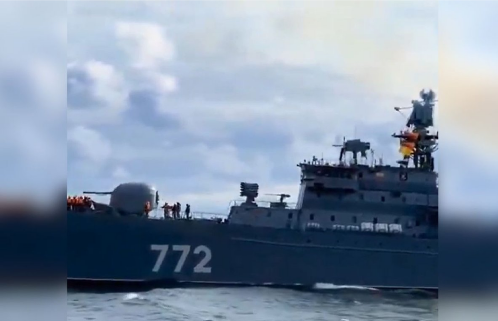 Rusia realiza polémico ejercicio con fuego real ante el Reino Unido