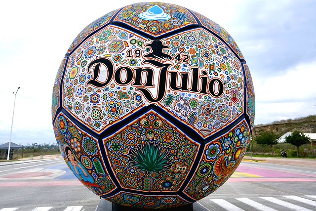 Llega Balón Monumental de Arte Wixárika al cierre de Mundo Jalisco