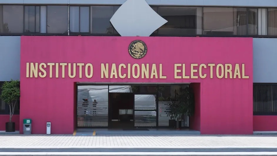 Taddei se reúne con Harfuch y Ernestina Godoy para preparar el proceso electoral de 2027