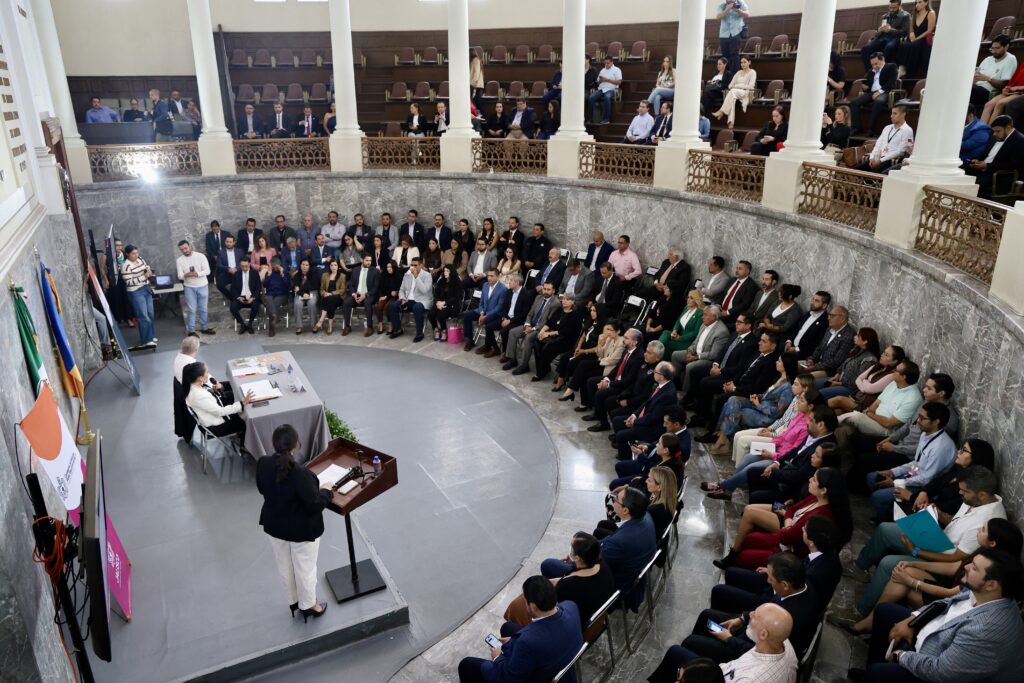 Conmemoran el Día de la Abogada y el Abogado con llamado a fortalecer la prevención jurídica