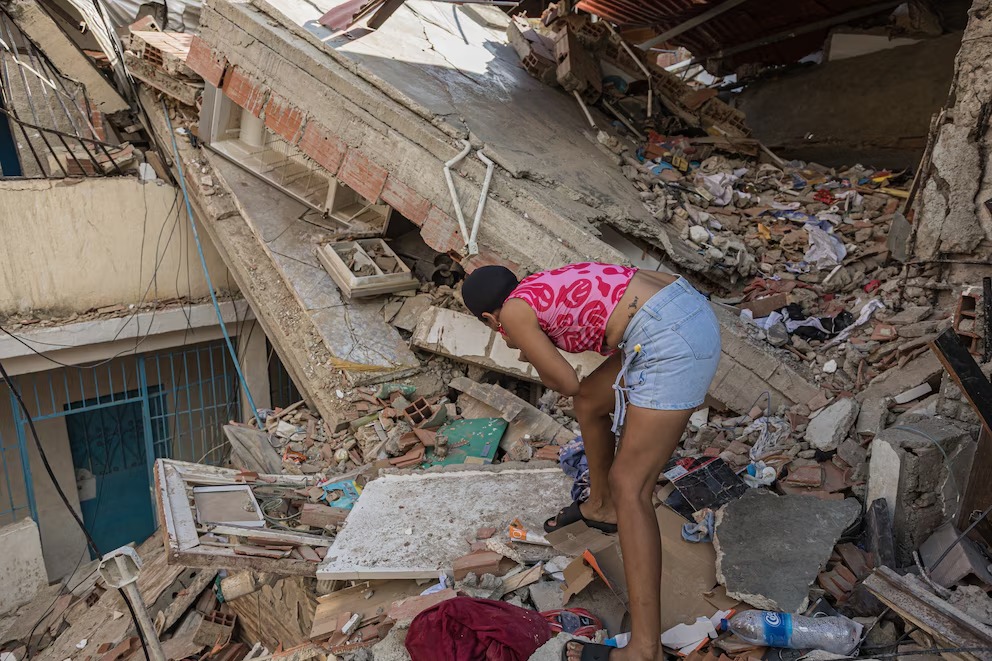 Venezuela pierde la esperanza de hallar más sobrevivientes; miles siguen desaparecidos