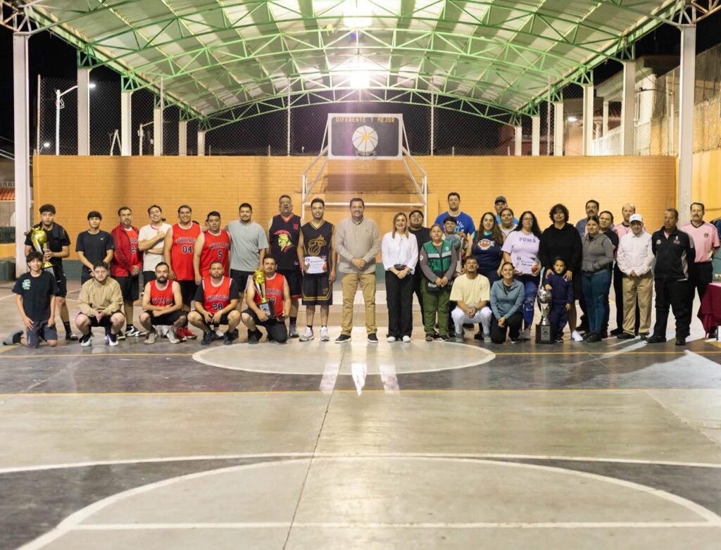 Lobas y Miami Heat campeones de la Liga Municipal de Basquetbol en Tepehuanes