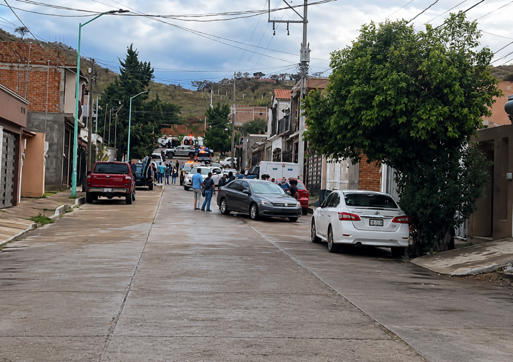 Extraoficial identifican a adolescente localizado sin vida en la colonia San Uriel
