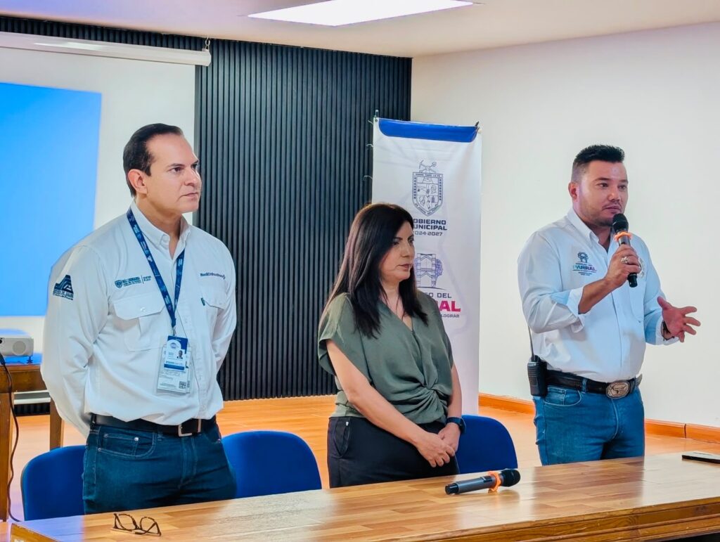 Capacita Gobierno de Parral a comerciantes y emprendedores previo a las Jornadas Villistas