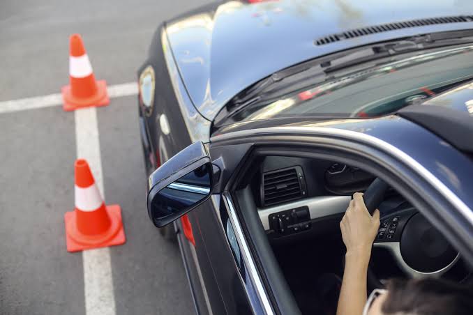 Proponen un examen único para obtener la licencia de conducir