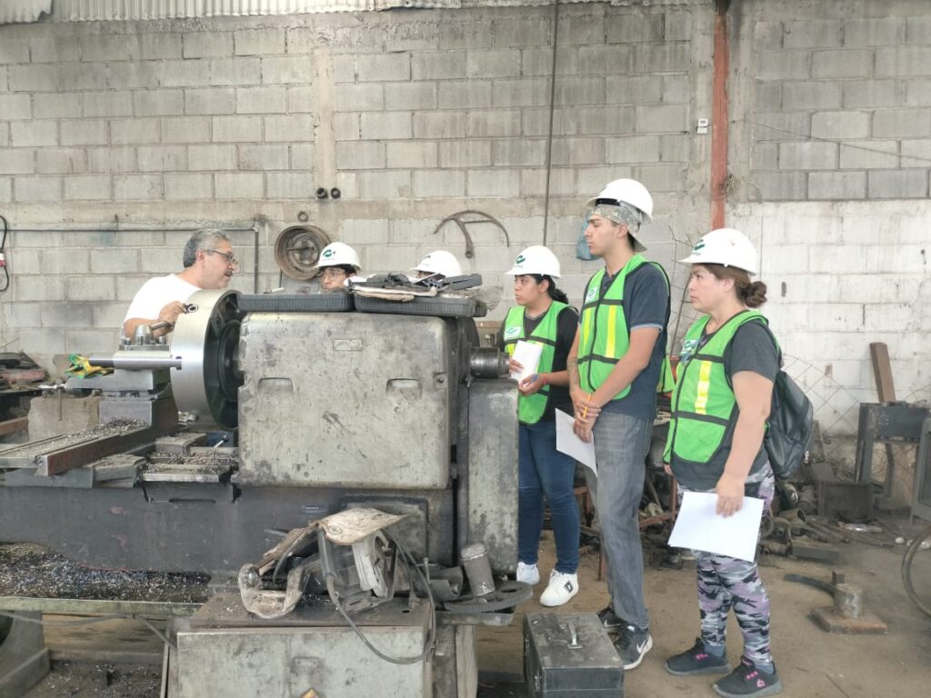 ¡Si hay cupo! CONALEP Santiago invita a la carrera de Electromecánica Industrial