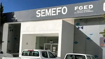 Pierden la vida cuatro personas y siete quedan lesionados en volcadura de camioneta
