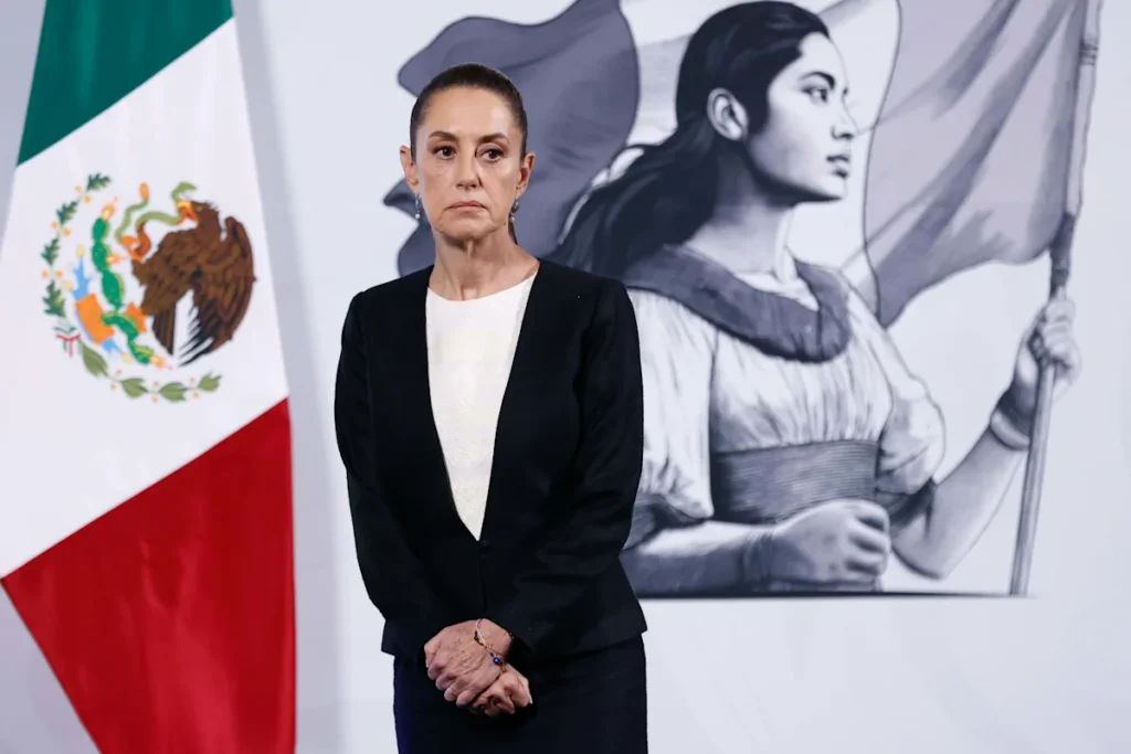 Claudia Sheinbaum rechaza acusaciones de narcogobierno