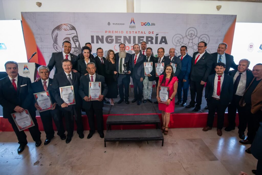 Reconocen a ingenieros que construyen el desarrollo de Durango con el premio “Carlos Patoni”