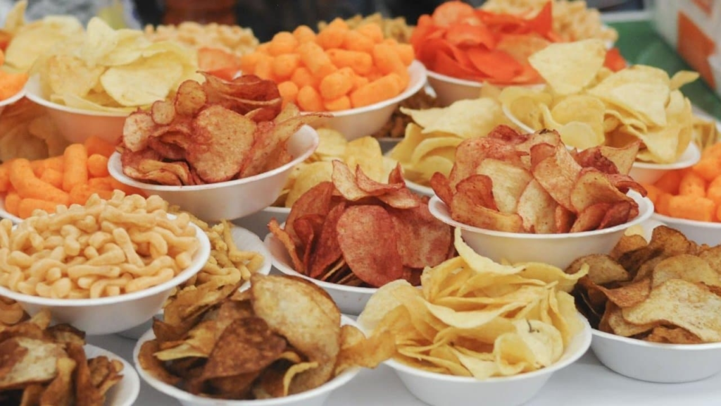 Botanas de maíz dominan el consumo en México pese a riesgos para la salud